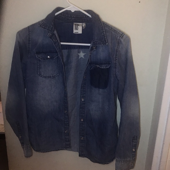 Jean jacket - Picture 3 of 4